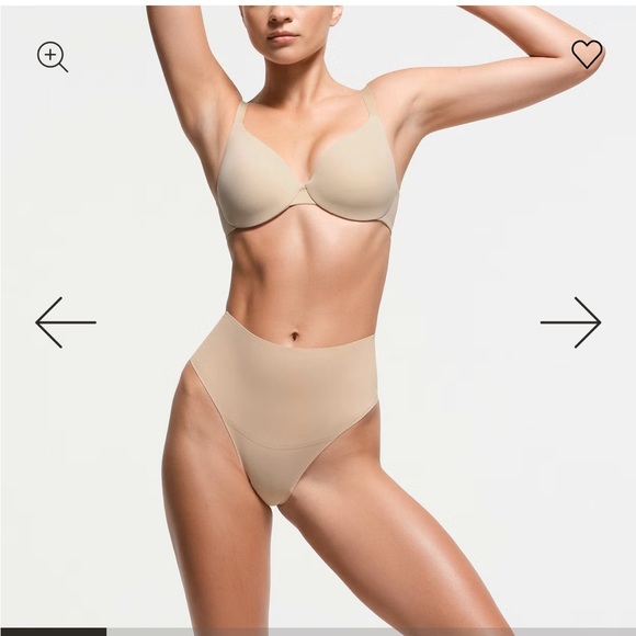 SKIMS smoothing intimates unlined full coverage bra - Picture 4 of 5